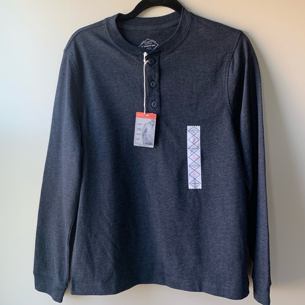 Men’s long sleeve Henley shirt